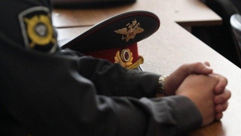 Полицейские Константиновского района задержали подозреваемого в хранении наркотиков